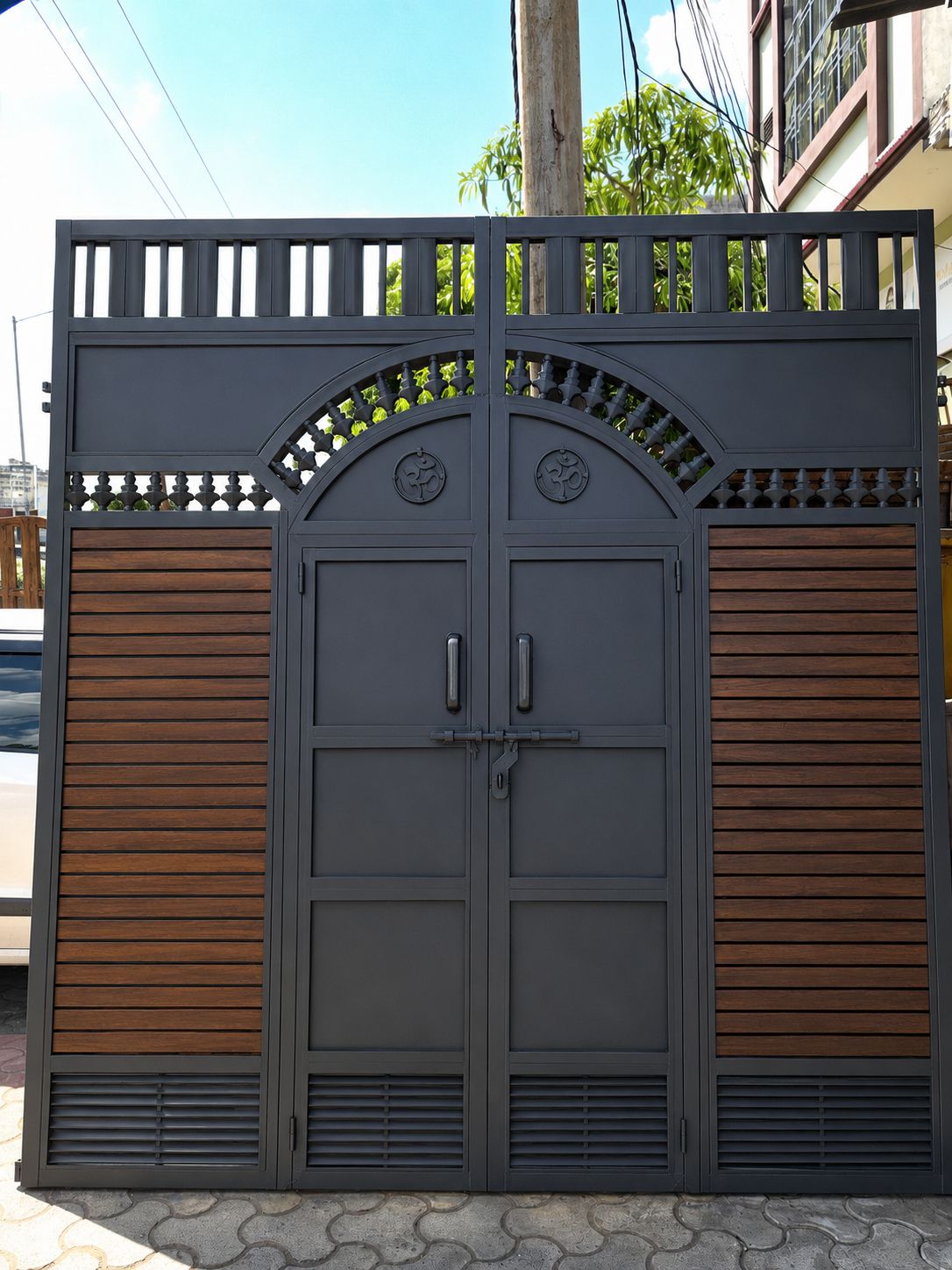 Main Gate Design 4